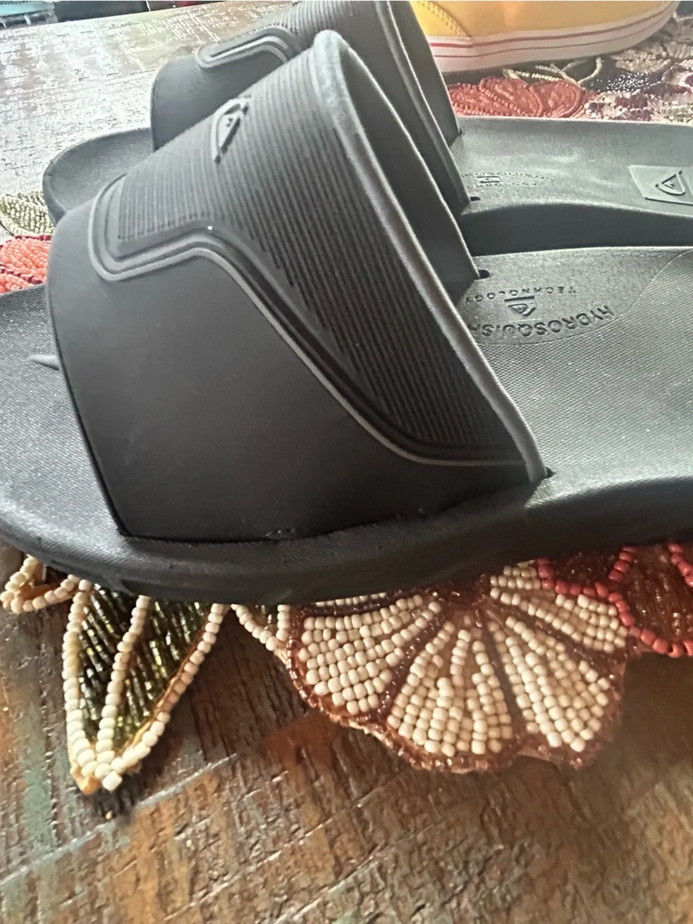 NEW Quiksilver Mathodic Hydroshock Men’s 10 Black Slides Water Sandals w/ Logo